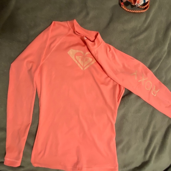 Roxy - Picture 1 of 10